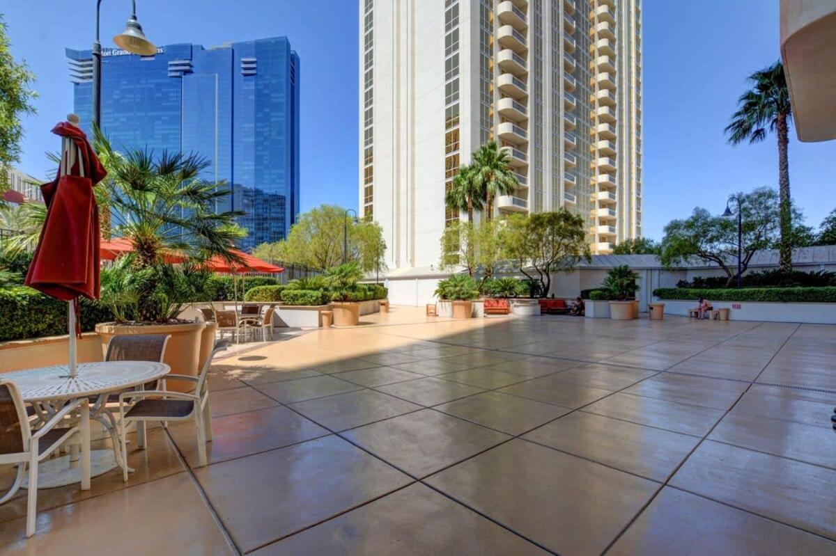 Mgm Signature-22-611 Strip View Jacuzzi Studio Las Vegas Exteriör bild